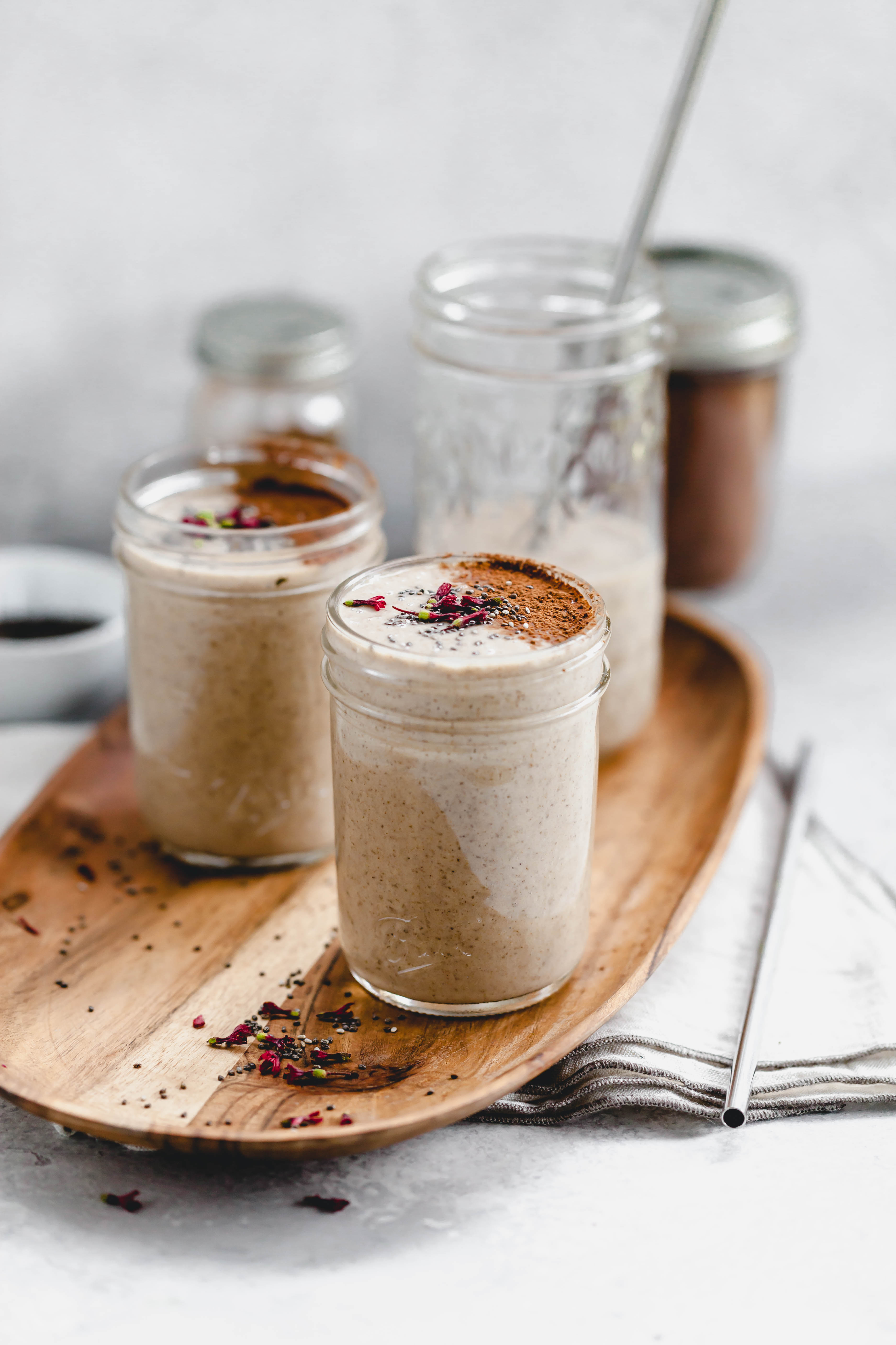 Bananen-Dattel-Smoothie für ein köstlich, cremiges Frühstück